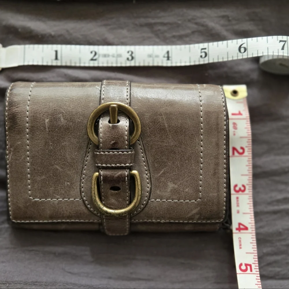 Vintage Coach Gray Leather Buckle Snap Folding Wallet - Picture 5 of 5